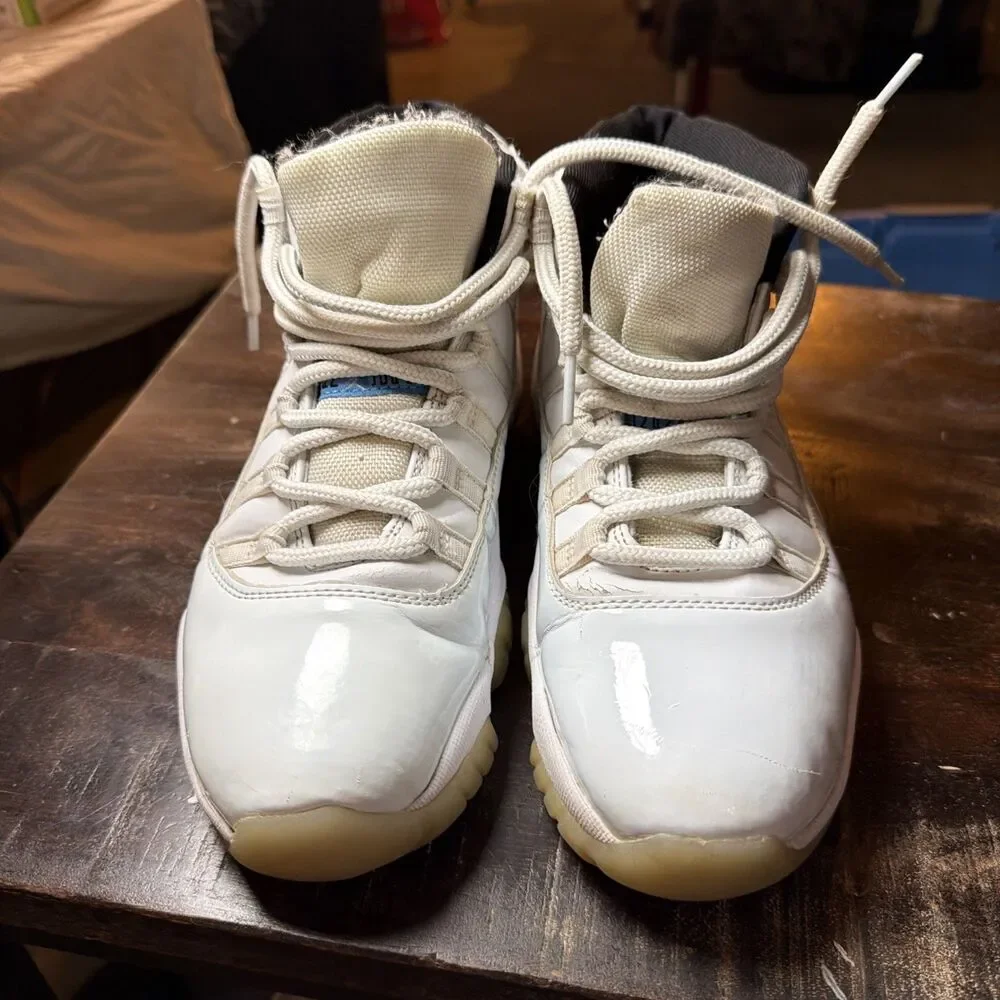 Jordan Air Jordan 11 Retro Legend Blue High Top Patent Leather Size 8.5